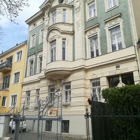 Ferienwohnung Hietzing ウィーン エクステリア 写真