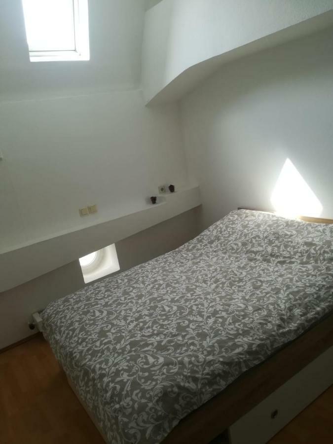Ferienwohnung Hietzing ウィーン エクステリア 写真